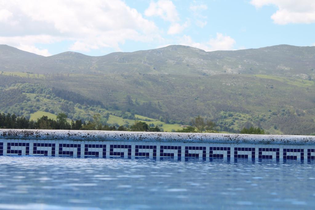 Hotel Don Silvio Colombres Kültér fotó